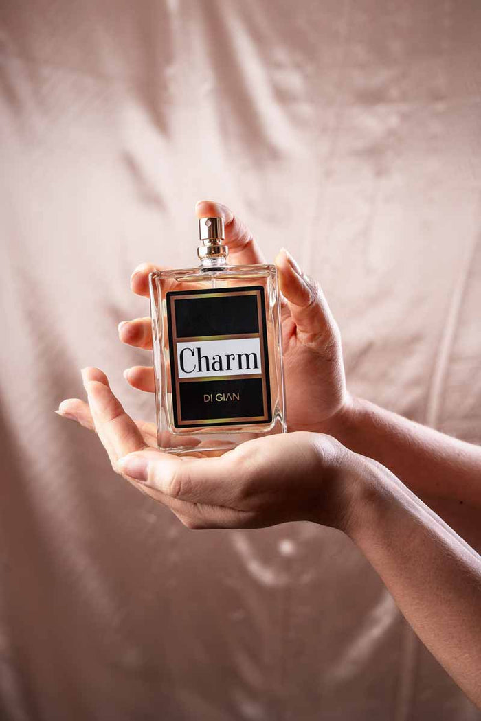 Perfume Charm Di Gian – Frontal